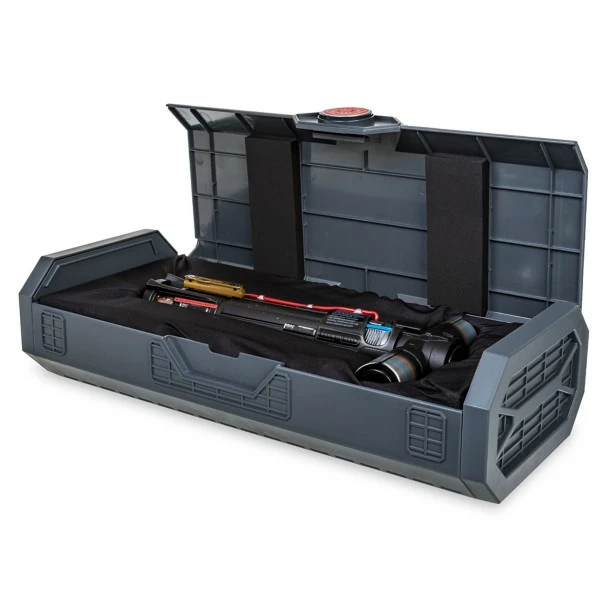 Disney Kylo Ren LIGHTSABER Hilt – Star Wars: Galaxy's Edge 3 Disney Kylo Ren LIGHTSABER Hilt – Star Wars: Galaxy's Edge