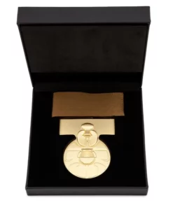 Disney Star Wars Medal Of Yavin
