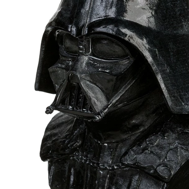 Disney Darth Vader Miniature Bust – Star Wars 6 Disney Darth Vader Miniature Bust – Star Wars - Image 4