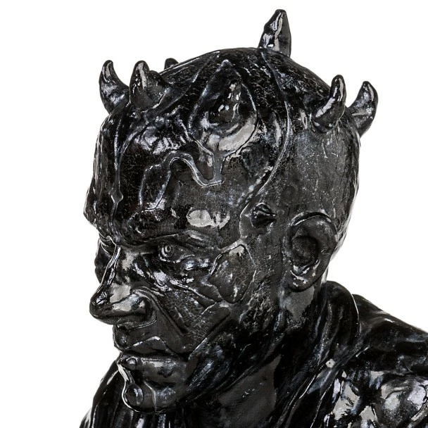 Disney Maul Miniature Bust – Star Wars 6 Disney Maul Miniature Bust – Star Wars - Image 4