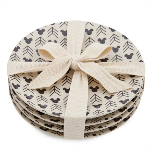 Mickey Mouse Salad Plate Set – Disney Homestead Collection 5 Mickey Mouse Salad Plate Set – Disney Homestead Collection - Image 3