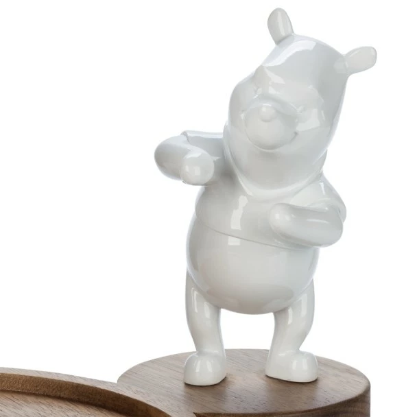 Disney Winnie The Pooh Paper Towel Holder 5 Disney Winnie The Pooh Paper Towel Holder - Image 4